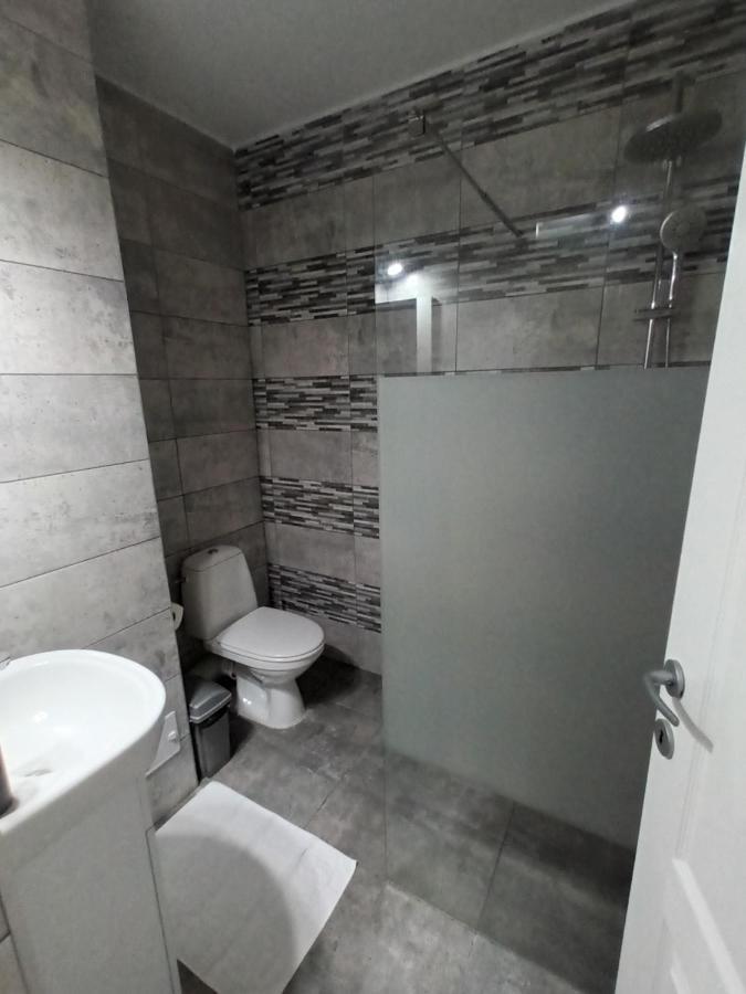 Revolution Apartment Baia Mare Exterior foto
