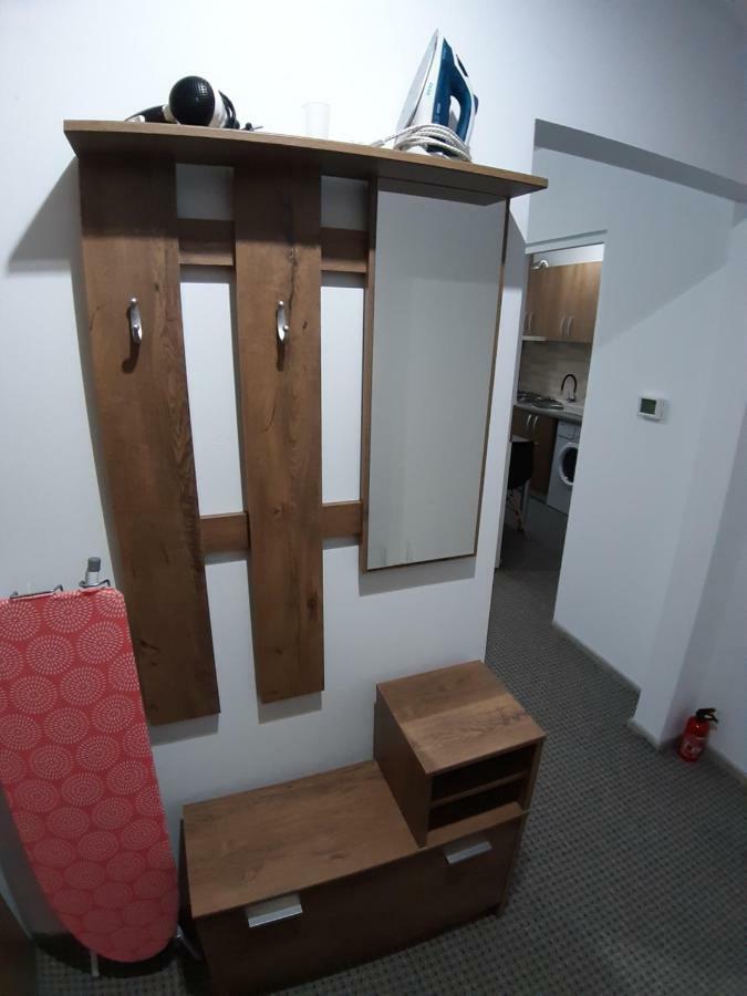 Revolution Apartment Baia Mare Exterior foto