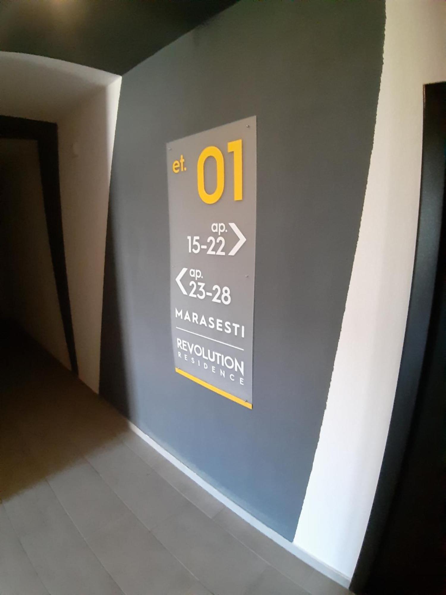 Revolution Apartment Baia Mare Exterior foto
